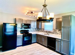 1511 Blue Grass Pkwy, Greenwood, IN 46143