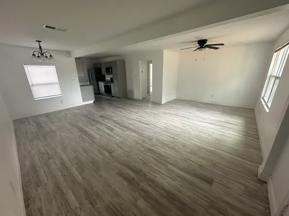 1103 Basin St, Tallahassee, FL 32304