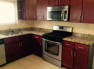 8318 Keating Ave #1A, Skokie, IL 60076