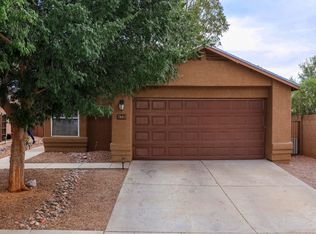 7882 S Lennox Ln, Tucson, AZ 85747