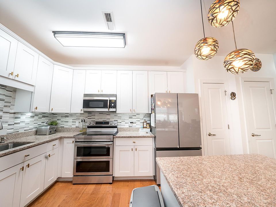 1st image of 20 Avenue At Port Imperial APT 320