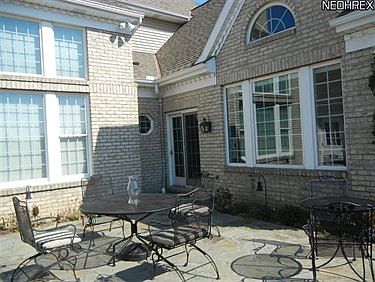 4th image of 15480 Suffolk Ln