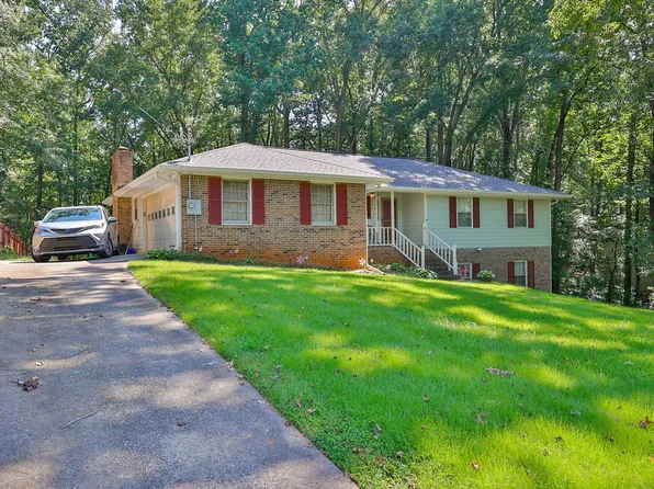 1692 Norton Estates Cir, Snellville, GA 30078