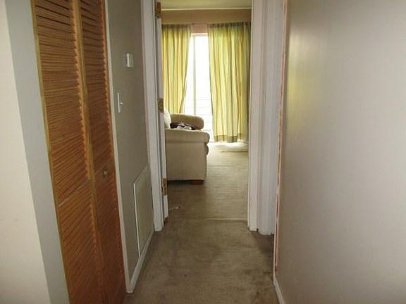 4th image of 8851 Sunrise Lakes Blvd APT 209