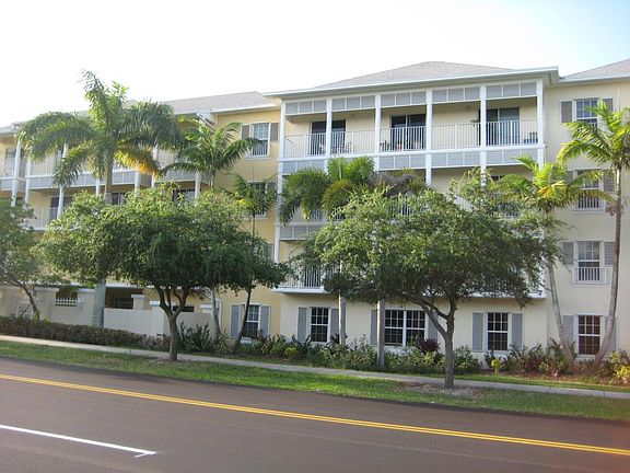 3rd image of 7000 SW 80th St APT 100