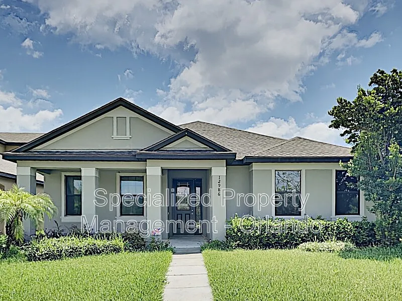 12986 Holdenbury Ln