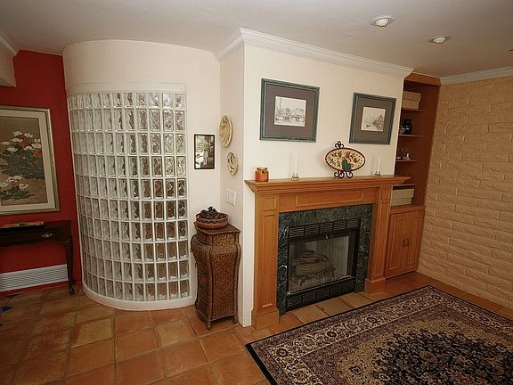 4th image of 2811 N Longhorn Dr