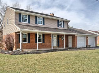 1105 Coppercreek Dr, Mechanicsburg, PA 17050