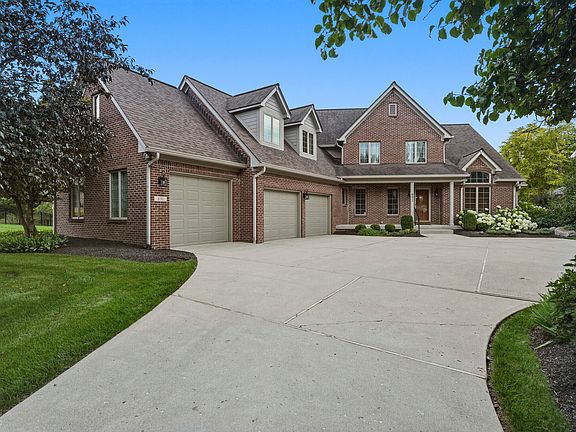 4th image of 891 Copperwood Dr