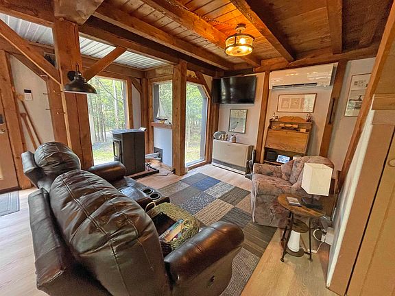 5th image of 537 Patch Road