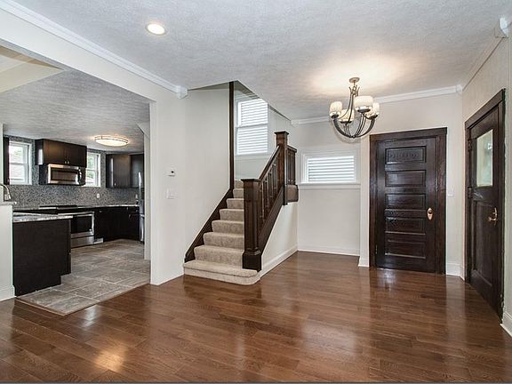 5th image of 1618 Elbur Ave