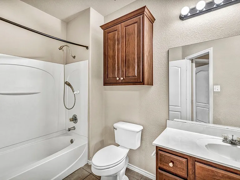 3748 Pine Needle Cir — Photo 23