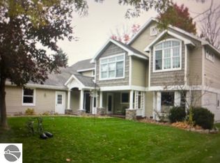 1315 Lake Dr, Traverse City, MI 49685