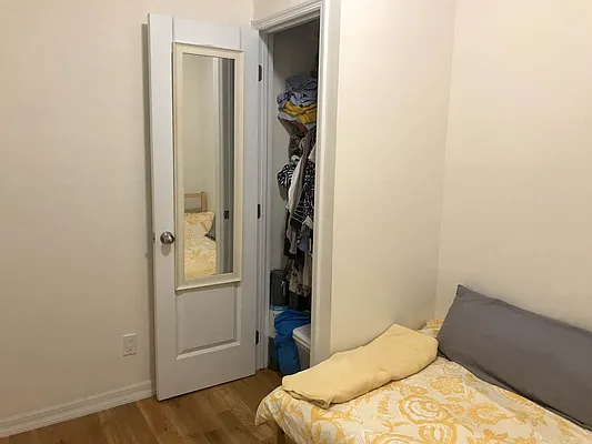 Rented by Voro, LLC | media 14