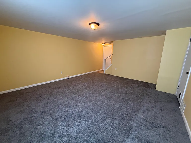 10211 Ambridge Pl — Photo 22