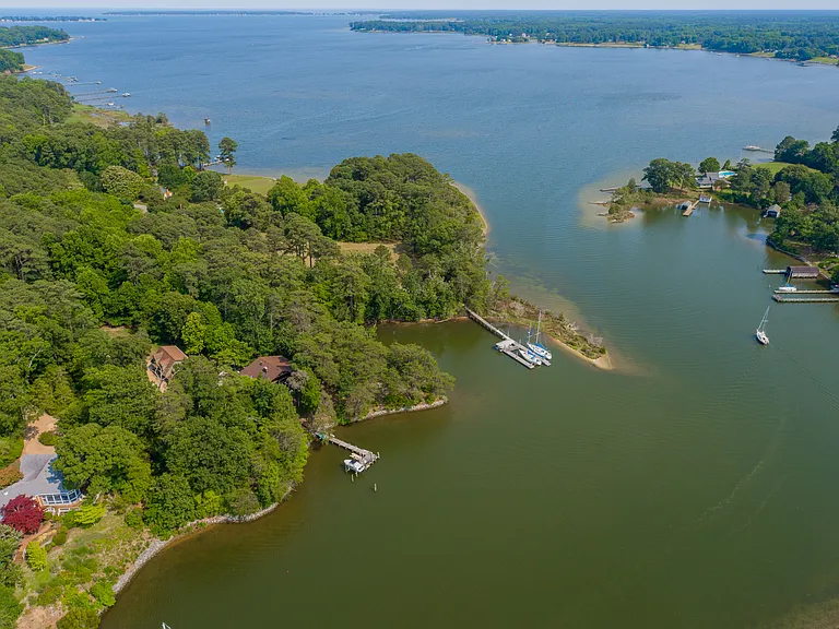 Overhead from 1000 feet showing Piankatank River.