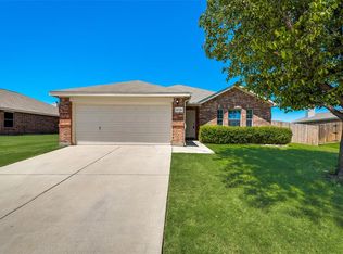 13729 Village Vista Dr, Haslet, TX 76052