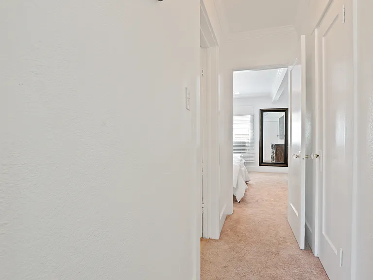 4000 E Colorado St — Photo 13