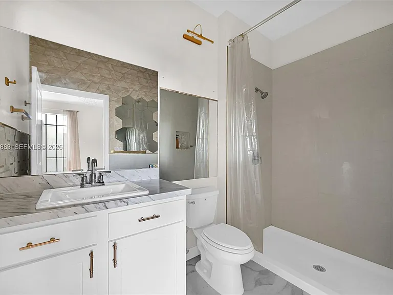 1130 SW 6th Ct — Photo 25