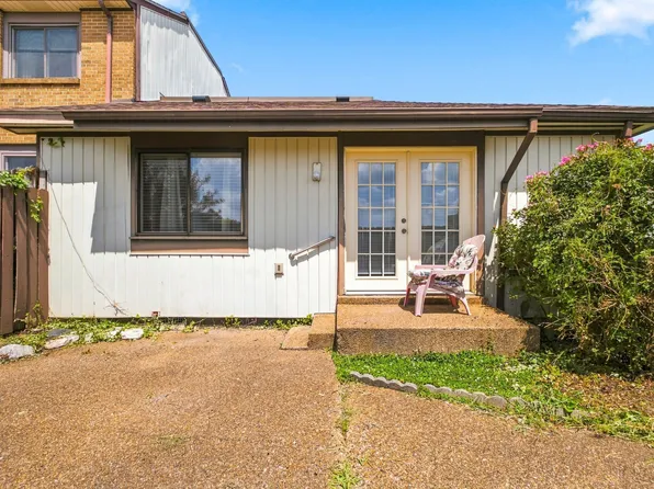 1040 Heritage Dr, Madison, TN 37115