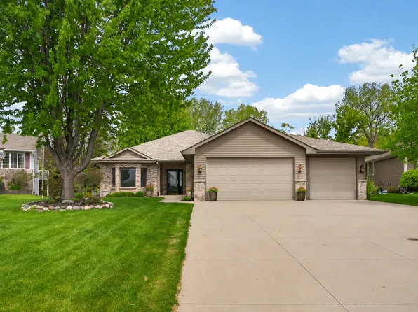 7052 Eagle Trl, Centerville, MN 55038