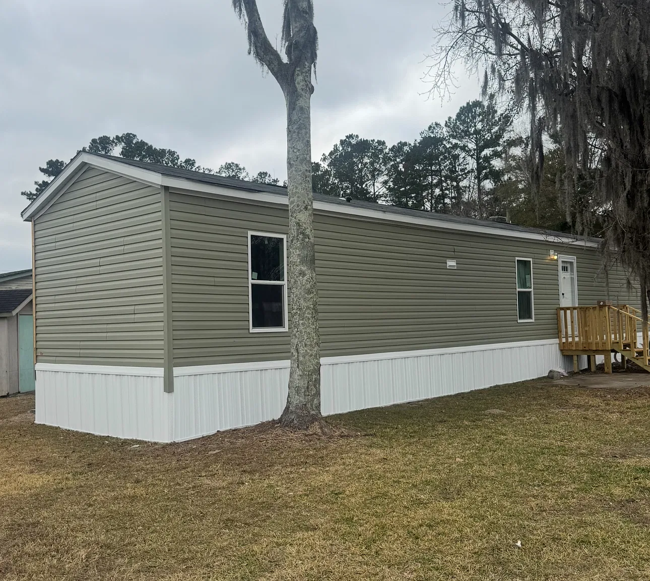 3 bed, 882 sqft, $1,100 — Photo 4