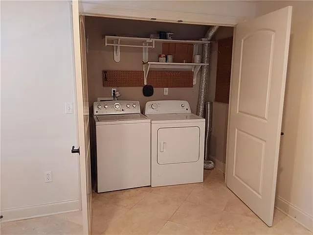 6369 Canal Blvd — Photo 18