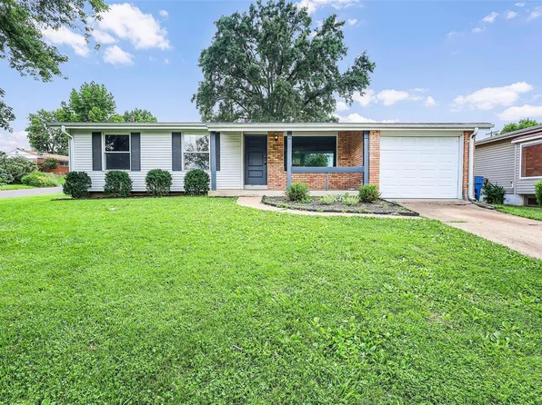 3900 Mitchford Dr, Saint Louis, MO 63125