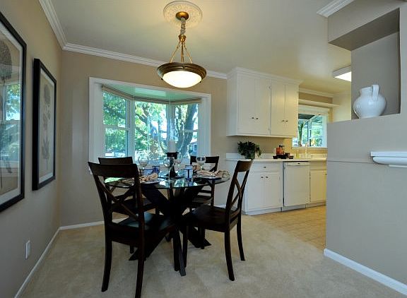 3rd image of 2761 Barcells Ave