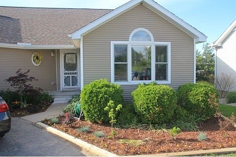 2nd image of 716 Maple Creek Blvd