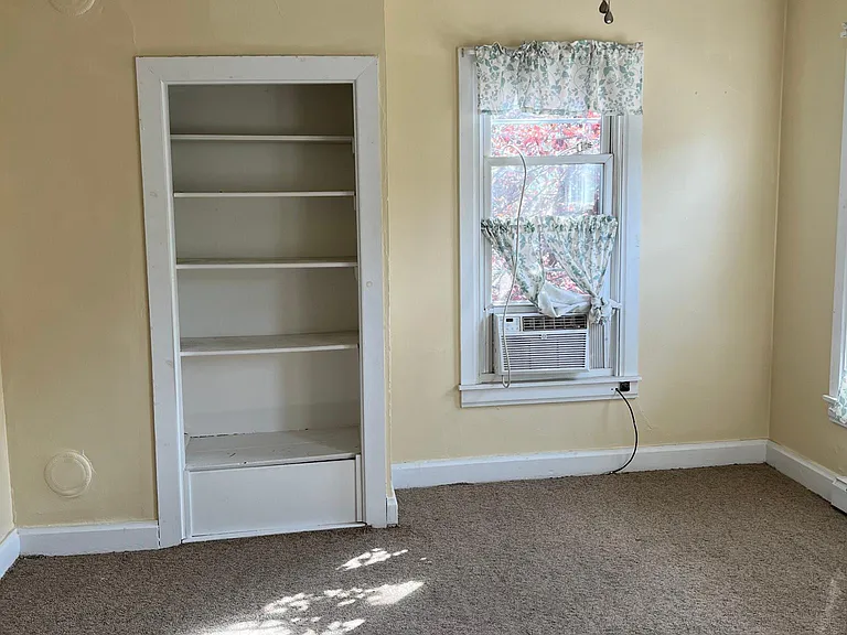 165 S Main St #C — Photo 7