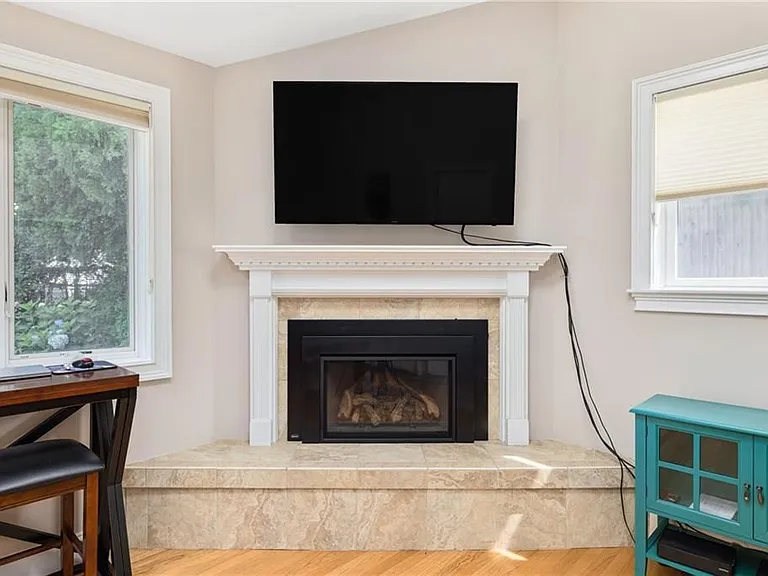 288 Green End Ave — Photo 23