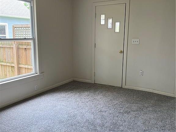 2nd image of 1008 Boone St