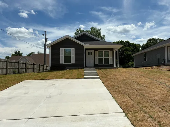 2642 E 4th Street, Joplin, MO 64801