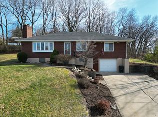 504 Shumaker Dr, Monroeville, PA