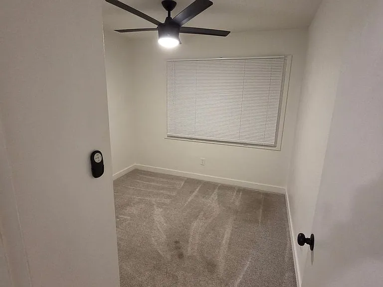 4030 N Granite Reef Rd — Photo 14