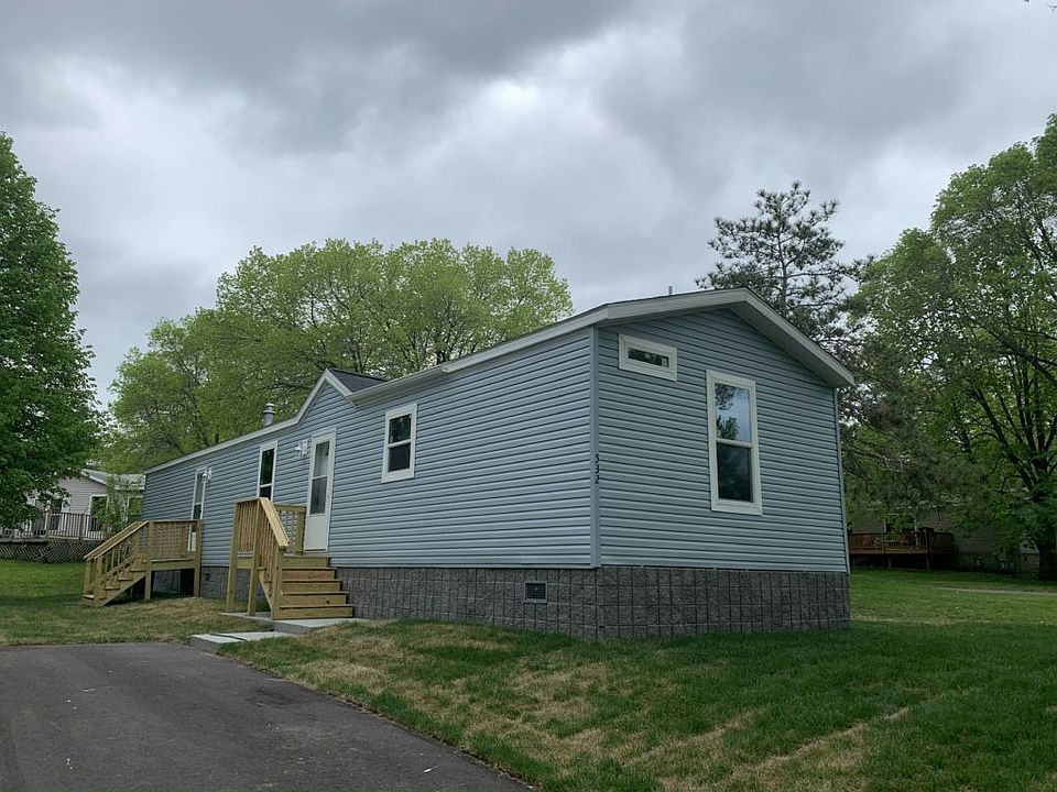 1st image of 901 Lake Elmo Ave N #Ytcitp