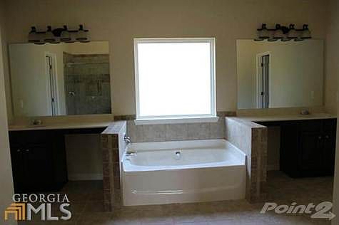 Wesley Master bath