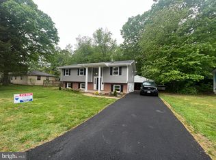 22027 Spring Valley Dr, Lexington Park, MD 20653