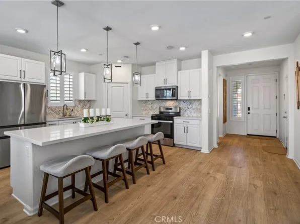 7691 Messina Heights Ln, Highland, CA 92346