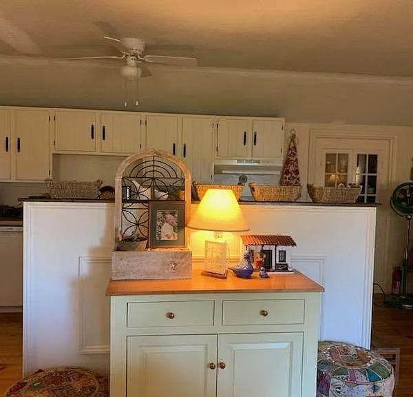 The Stacy House - 301 — Photo 7
