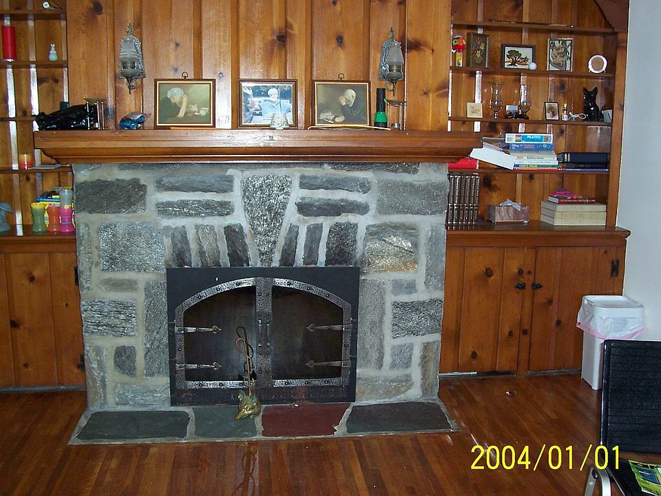 2nd image of 107 Helms Ave