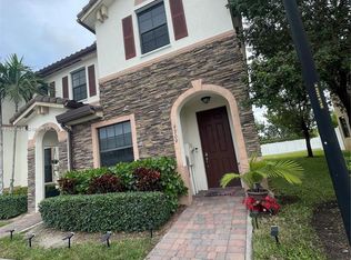 9309 W 32nd Ln, Hialeah, FL 33018