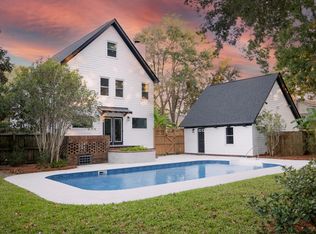 699 Castle Pinckney Dr, Charleston, SC 29412
