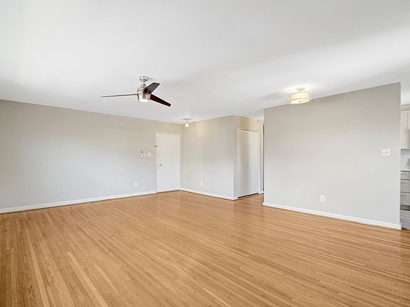 3rd image of 1510 N Rolfe St #6