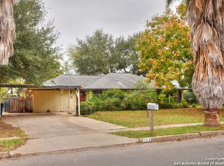 504 Mark St, Pleasanton, TX 78064