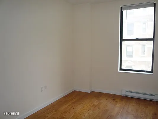 Rented by Citi Habitats | media 39