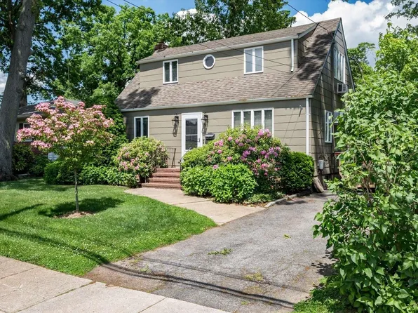 1643 Hannington Avenue, Wantagh, NY 11793