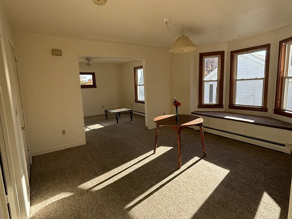 234 York St #2