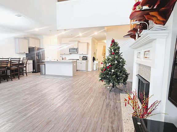 4th image of 4639 Grenache Dr